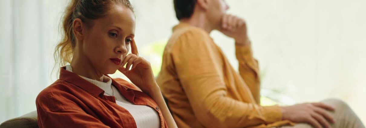 couple with relationship problems in therapy